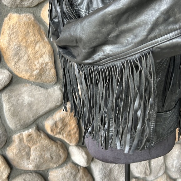 GIII Black Leather Fringe Moto Jacket Size‎ Large - Picture 4 of 16